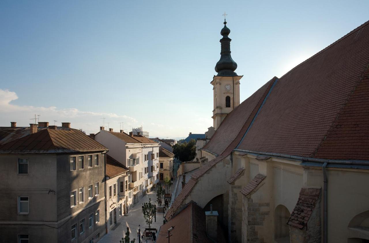 The Square Hotel Cluj-Napoca Exterior foto